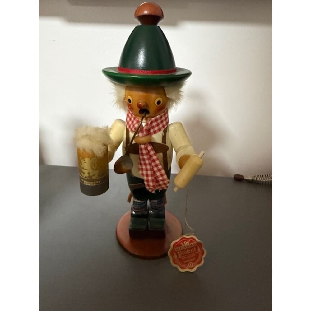 Steinbach Oktoberfest Chubby Drinking / smoking Nutcracker Made in Germany